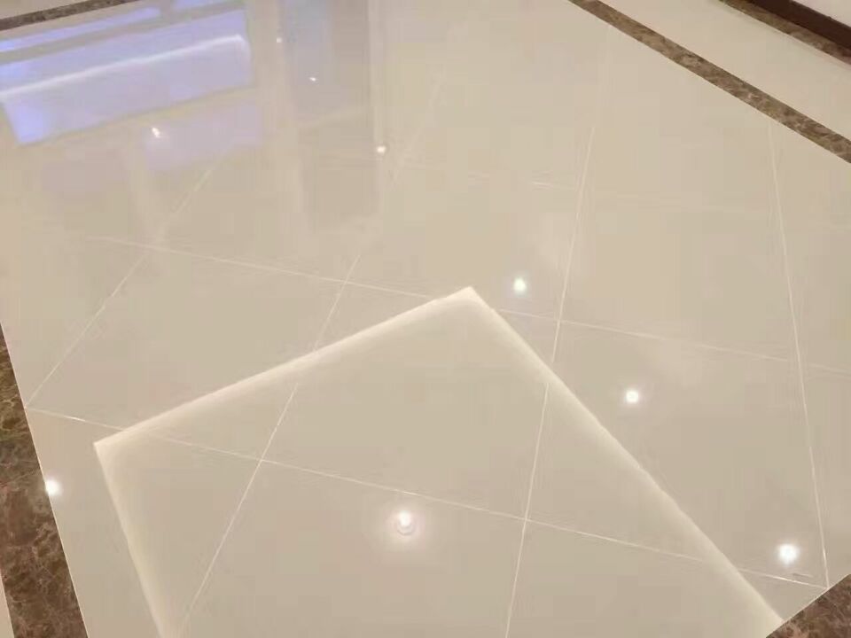 领翔美缝剂的使用寿命有多长?(图1) 领翔美缝剂的使用寿命有多长?(图1)